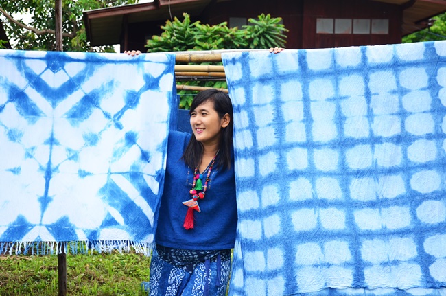 Things to do in Phrae, Thailand: Indigo is always in at Ban Thung Hong
