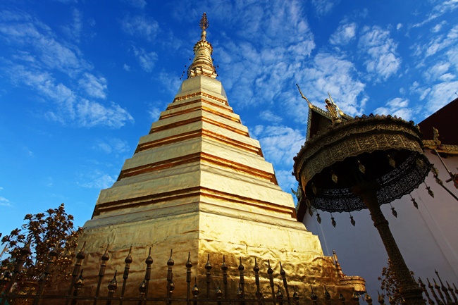 Things to do in Phrae, Thailand: Wat Phra That Cho Hae, the most sacred temple in Phrae