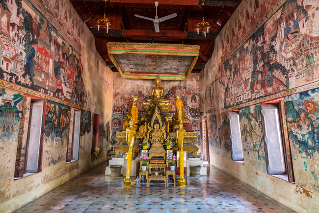 Things to do in Ratchaburi, Thailand: Mon charms at Wat Kongkaram