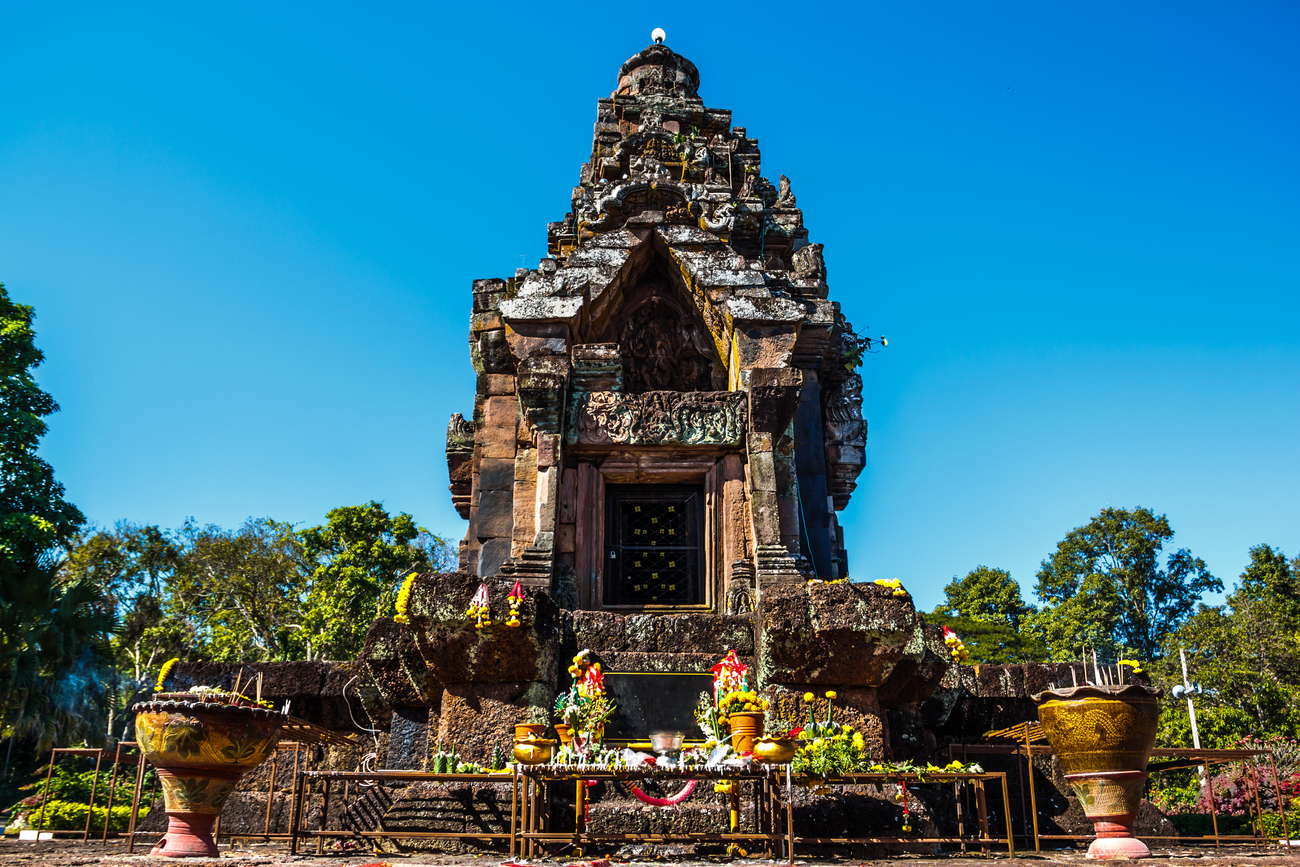Things to do in Sakon Nakhon, Thailand: The ruins of Phra That Narai Cheng Weng