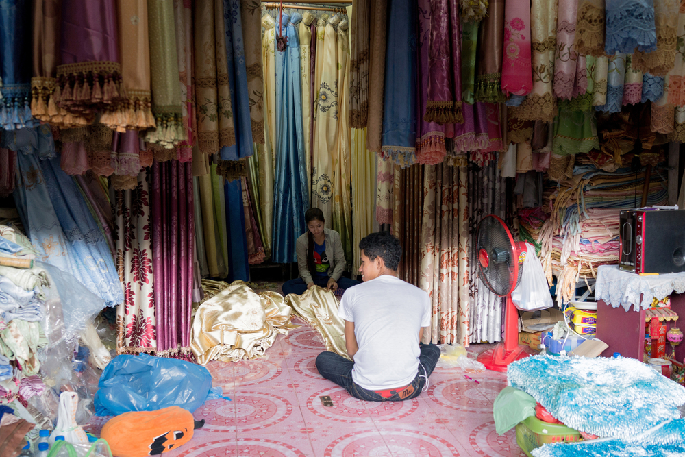 Things to do in Sa Kaeo, Thailand: Let's get thrifty at Rong Kluea Market