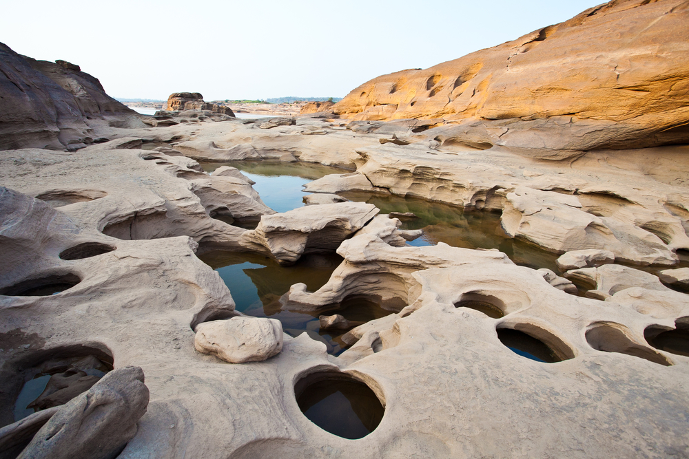 Things to do in Ubon Ratchathani, Thailand: Maybe Sam Phan Bok is how Mars looks like with water